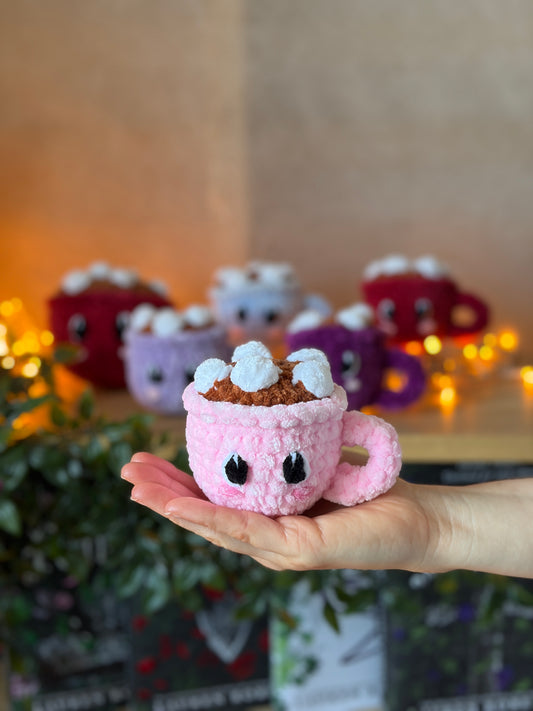 Tasse de chocolat chaud avec chamallow - Nuiba