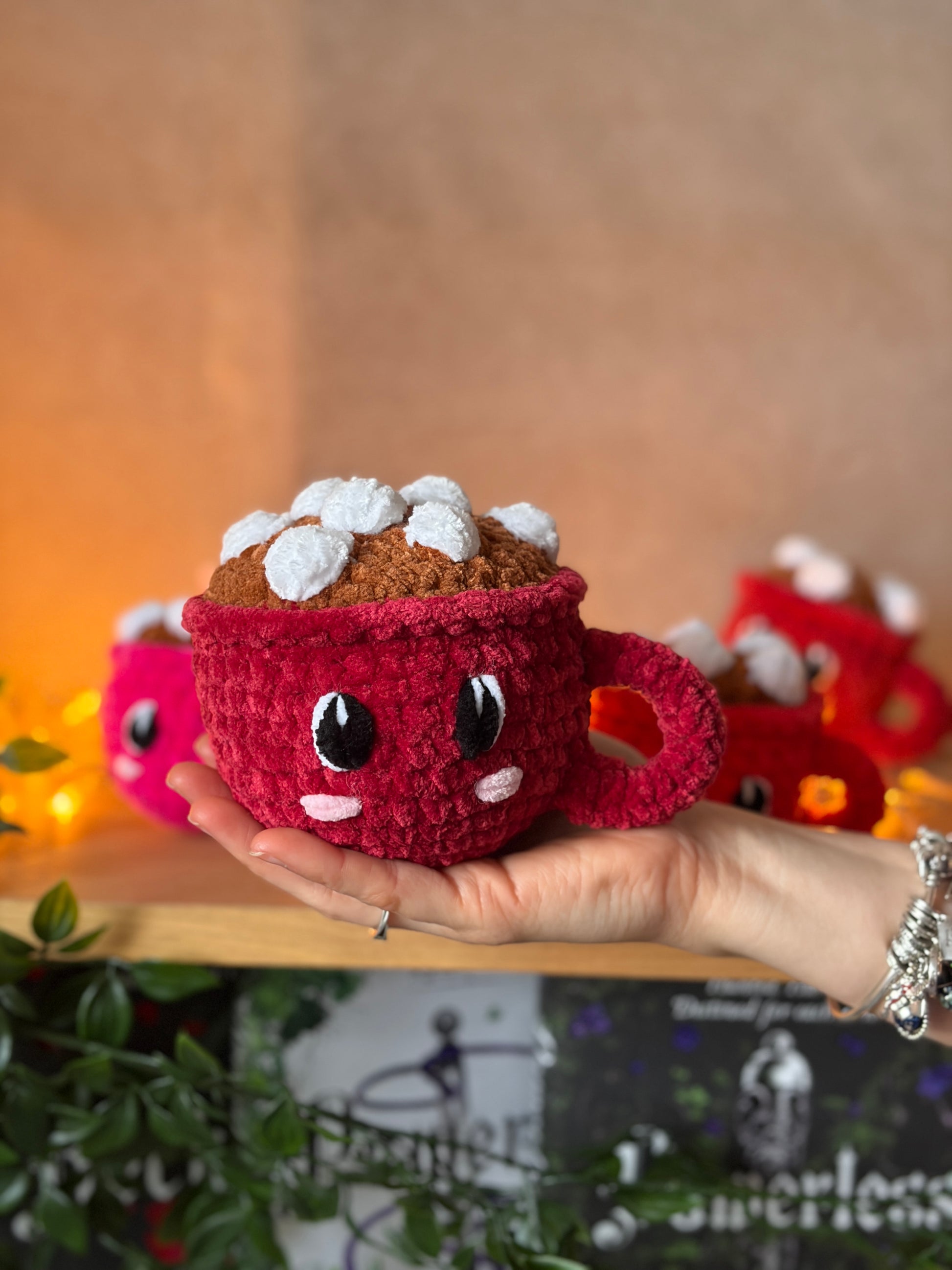Tasse de chocolat chaud avec chamallow - Nuiba