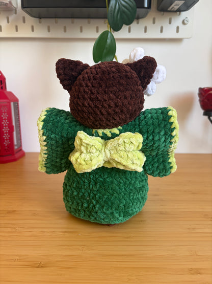 Patron crochet Nuiba Suzume Chatonne en kimono, modèle 2 en 1, illustration de chatonne en kimono dans un PDF de patron.